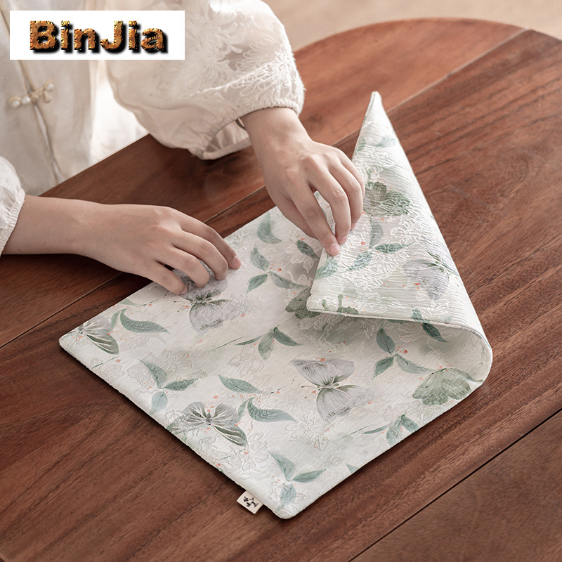 Brocade Embroidery Shadow Butt - đánh giá và giá Embroidery Service
