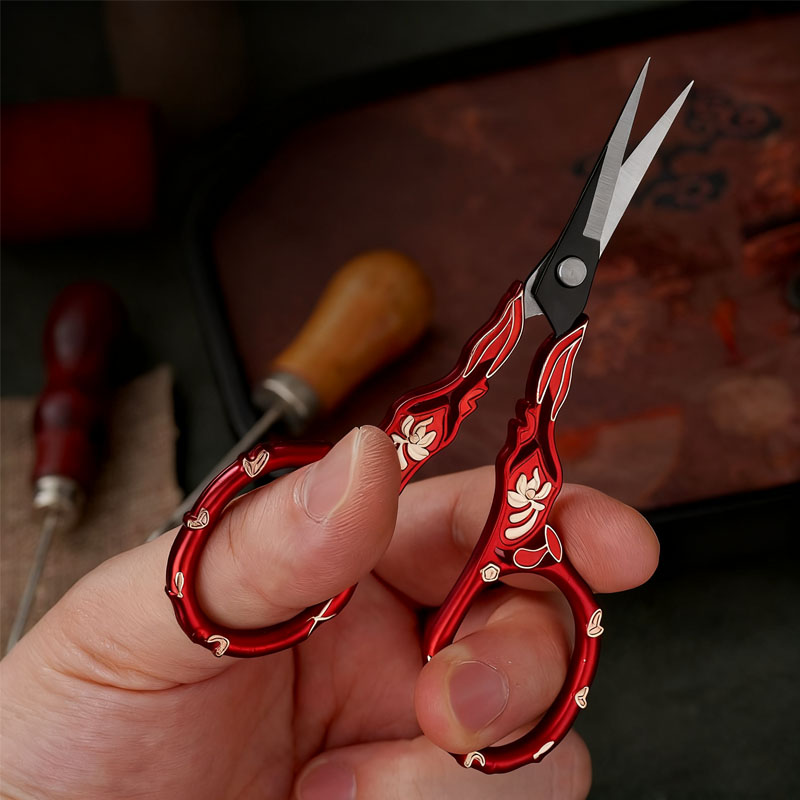 .Tailor's scissors for cross-s - đánh giá và giá Embroidery Scissors Small