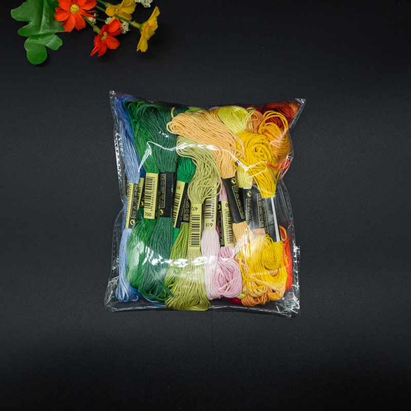C 24/100/50 Multicolor Cross   - đánh giá và giá Embroidery Service