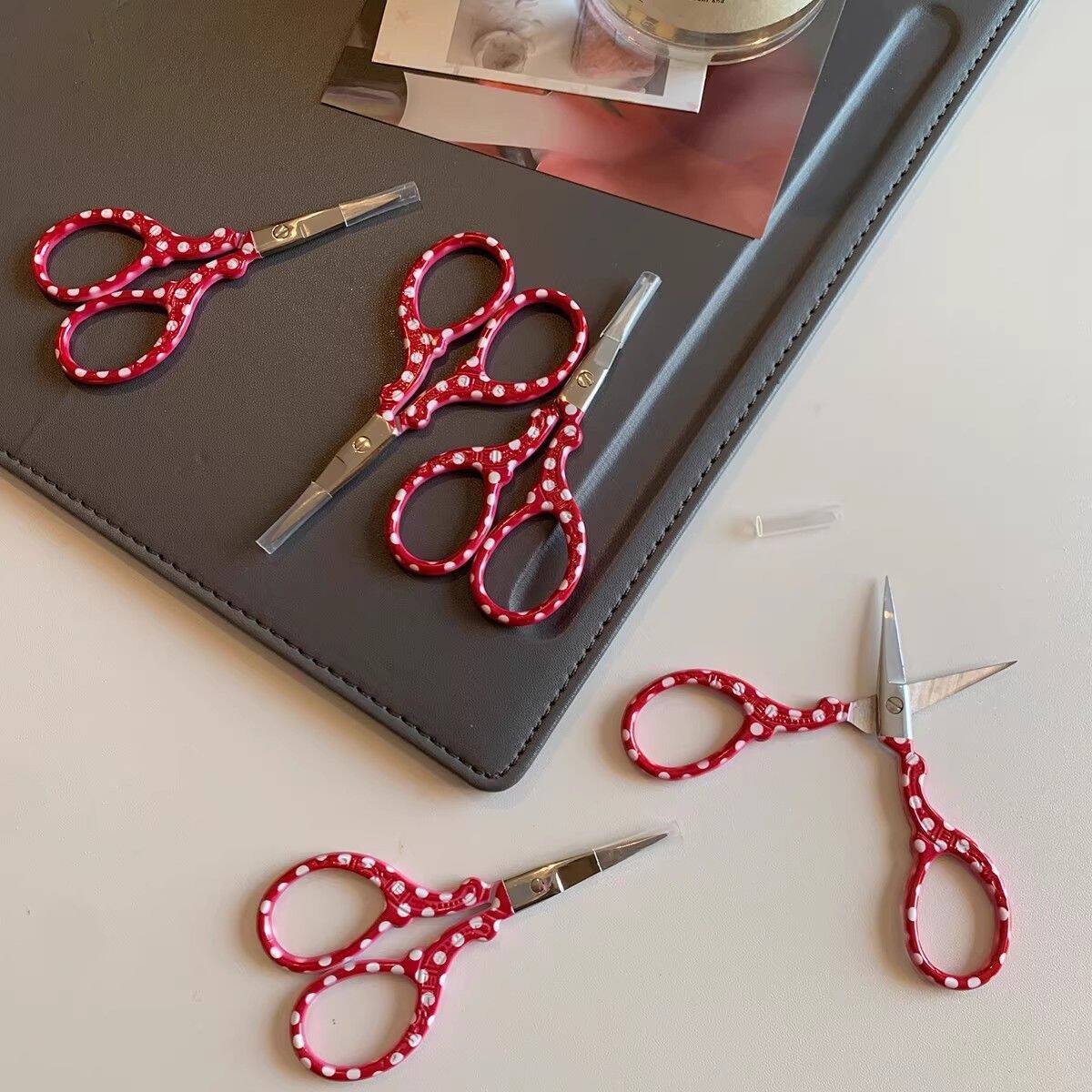 Retro Compact Embroidery Threa - đánh giá và giá Embroidery Scissors Small