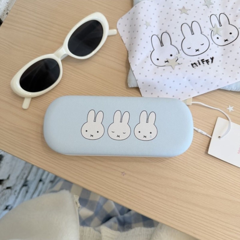 Cartoon Miffy Rabbit Sweet and - đánh giá và giá Embroidery Wallet
